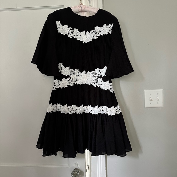 Keepsake the label black dress - Picture 3 of 6